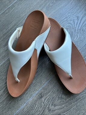 FitFlop Lulu Toe-Post Sandals Women's US 9